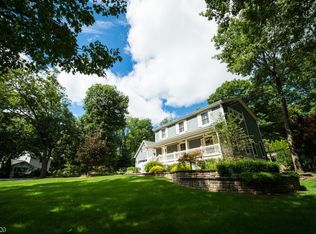 206 Alturas Rd, Highland Lakes, NJ 07422