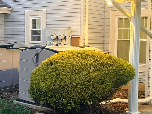 Extra storage outside for storing kids bike etc