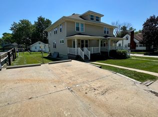 203 N 36th St, Omaha, NE 68131