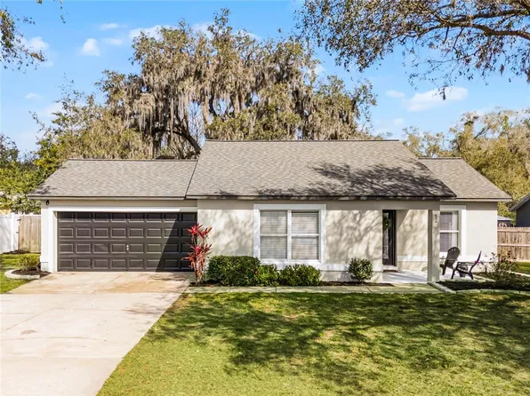 52 Bay Ridge Loop, Mascotte, FL 34753