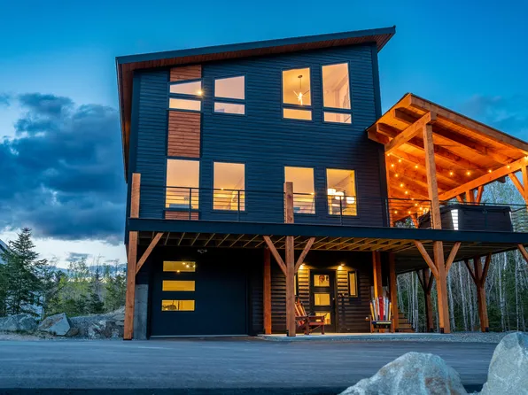 5019 Forest Lane, Carrabassett Valley, ME 04947