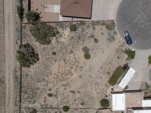 1739 Soplo Rd SE, Albuquerque, NM 87123