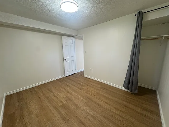 182 Lynnbrook Crescent Waterloo — Photo 2
