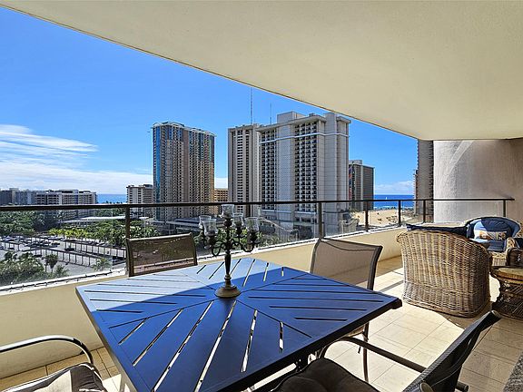 Partial Ocean view from Lanai