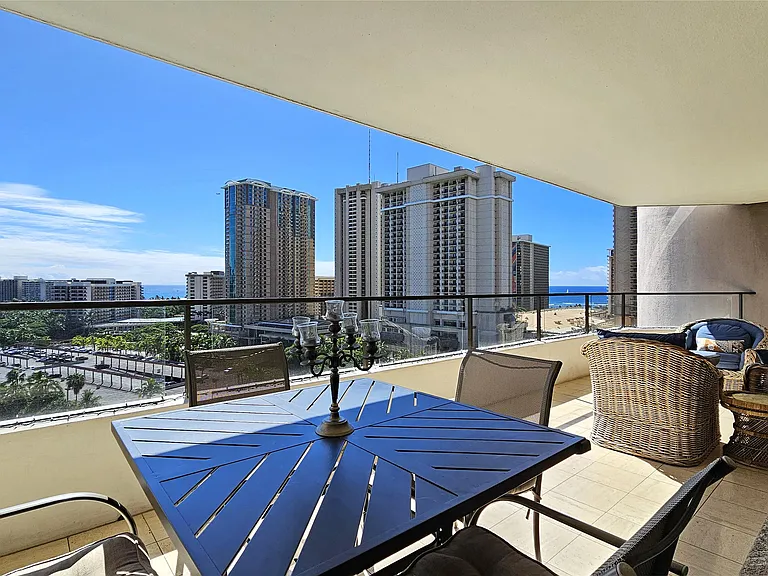 Partial Ocean view from Lanai