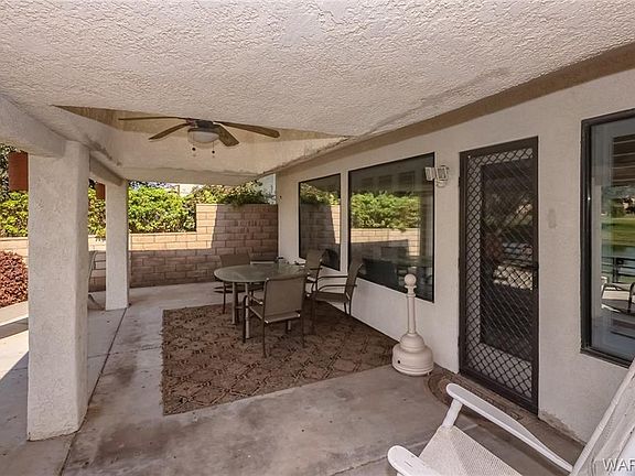 4th image of 2819 Country Club Dr