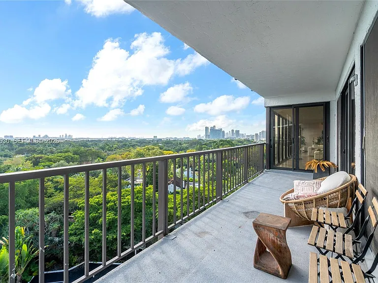 5701 Biscayne Blvd #Penthouse 9 — Photo 26