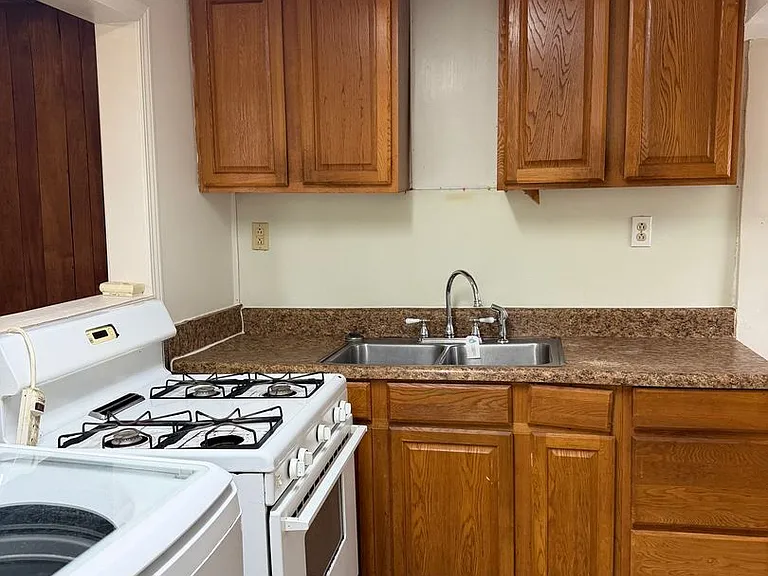 207 S Hays Ave — Photo 12