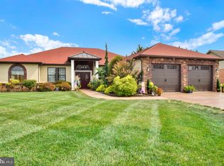 5874 Gabrielle Ln, Chambersburg, PA 17202