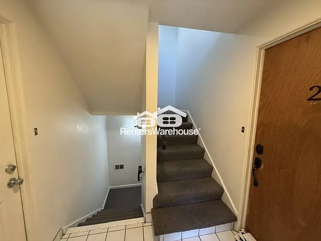 1535 Hudson St #3 — Photo 15