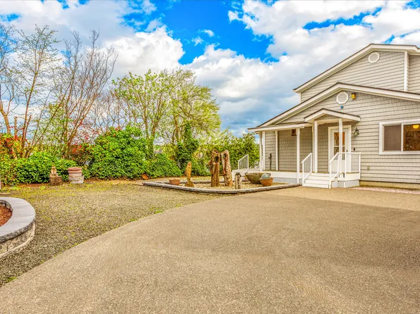 (undisclosed Address), Belfair, WA 98528