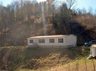 775 Doc Graham Rd, Clyde, NC 28721