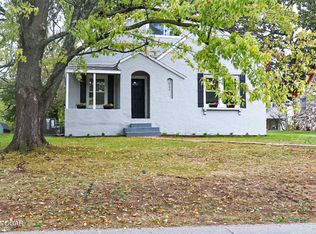 521 Oak Ridge Dr, Neosho, MO 64850