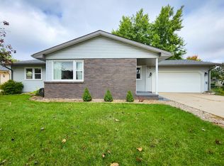 1135 S J Ave, Nevada, IA 50201