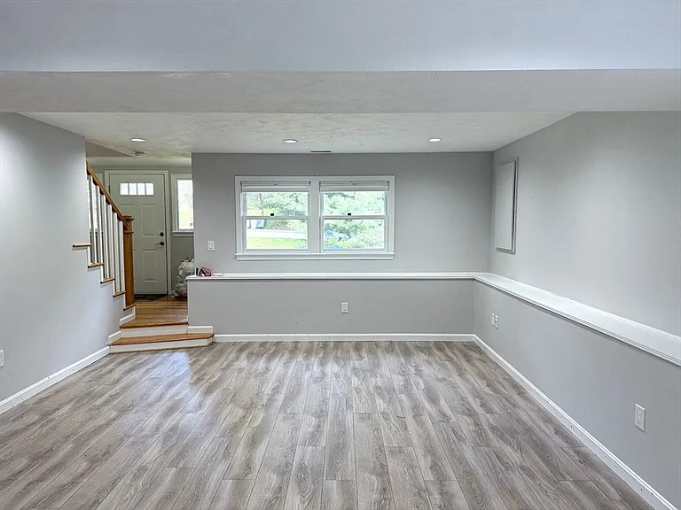 13 Westwood St #1 — Photo 27