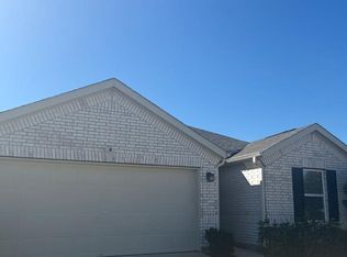 1410 Red Hills Dr, Iowa Colony, TX 77583