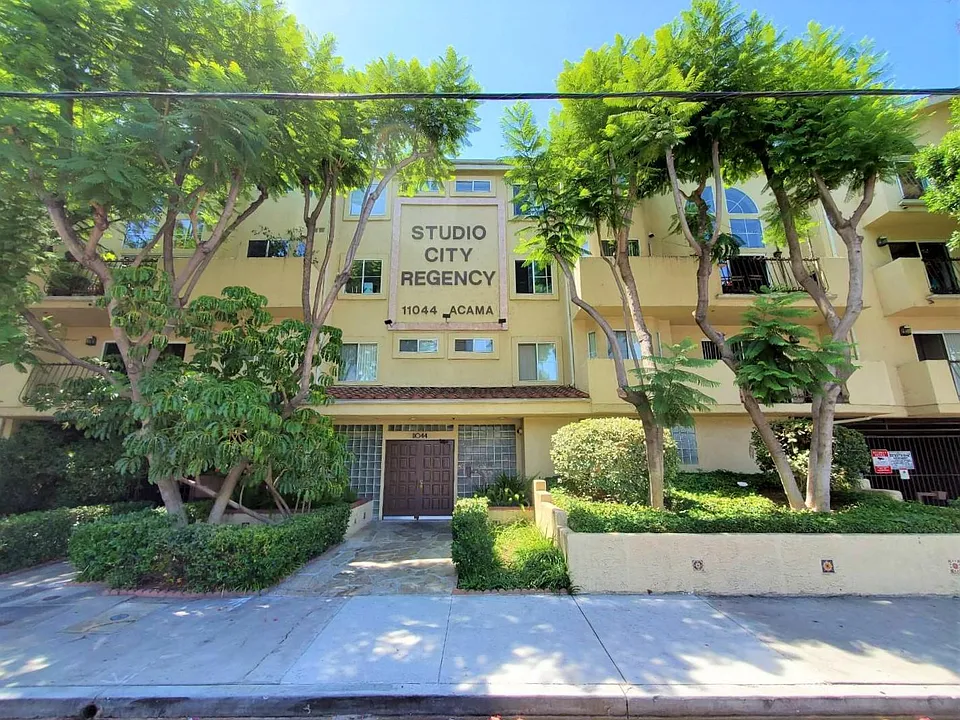 11044 Acama St #111