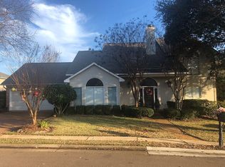 126 Country Club Dr, Madison, MS 39110