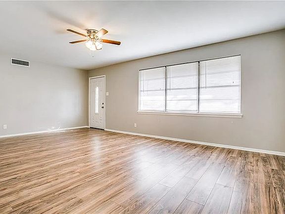 4th image of 1255 E Pentagon Pkwy