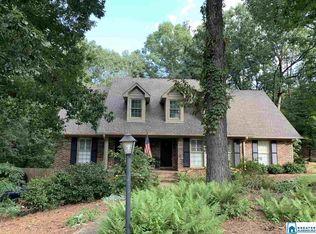 2066 Lakeview Ln, Birmingham, AL 35244