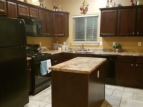 5th image of 1056 Chris Forbes Cir
