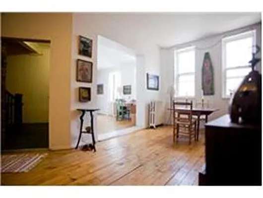 Rented by Douglas Elliman | media 31