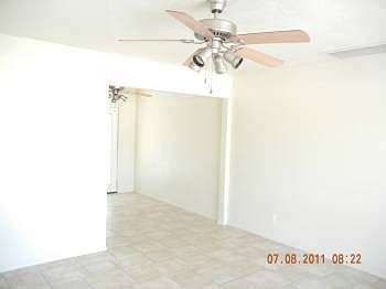 5th image of 3709 W Gardenia Ave