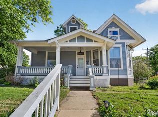 202 E East St, Belleville, IL 62220