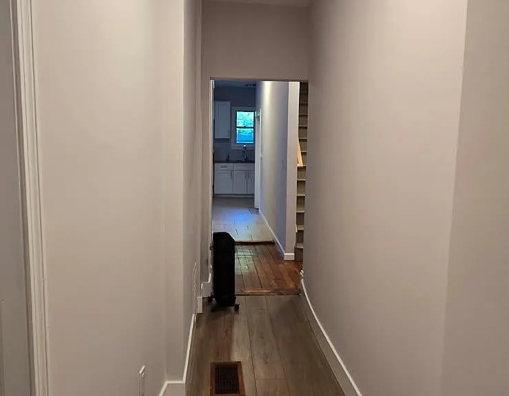 37-39 W Raymond St — Photo 10