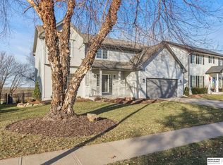 2014 S 199th St, Omaha, NE 68130