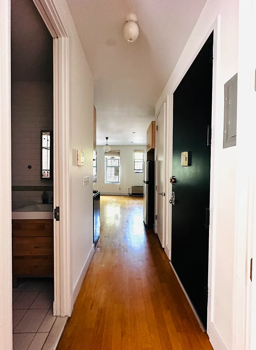 794 Saint Johns Pl APT 2C photo 1