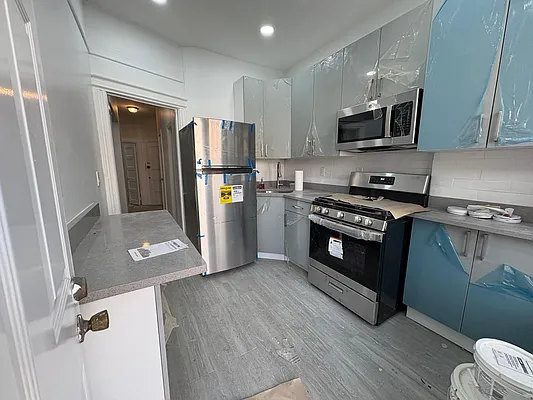 Rented by Brickview NYC Realty NYV LLC | media 3