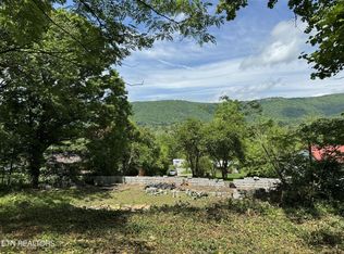 847 Main St, Jacksboro, TN 37757