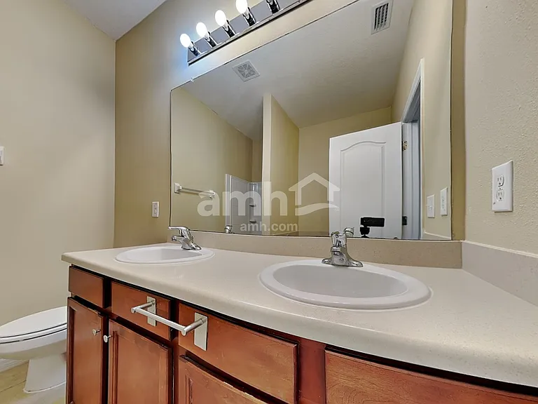 515 Corbett Bluff Dr — Photo 11