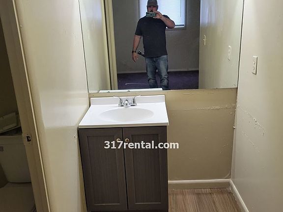 5th image of 3707 Payton Ave