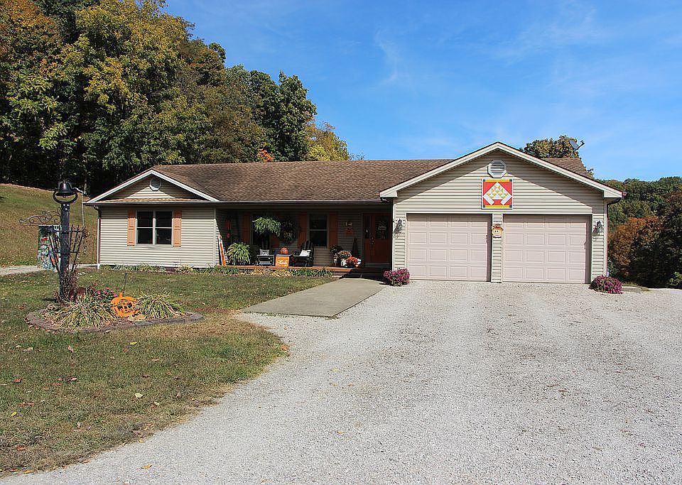 228 Dog Trot Rd, Frenchburg, KY 40322 Zillow