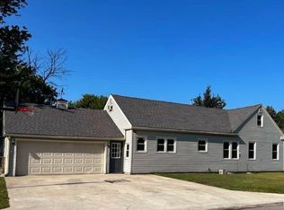 728 S Main St, Kendallville, IN