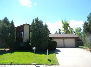 905 Evergreen St, Cheyenne, WY 82009