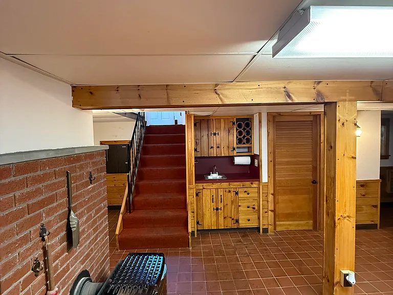 752 Dartmouth St — Photo 8