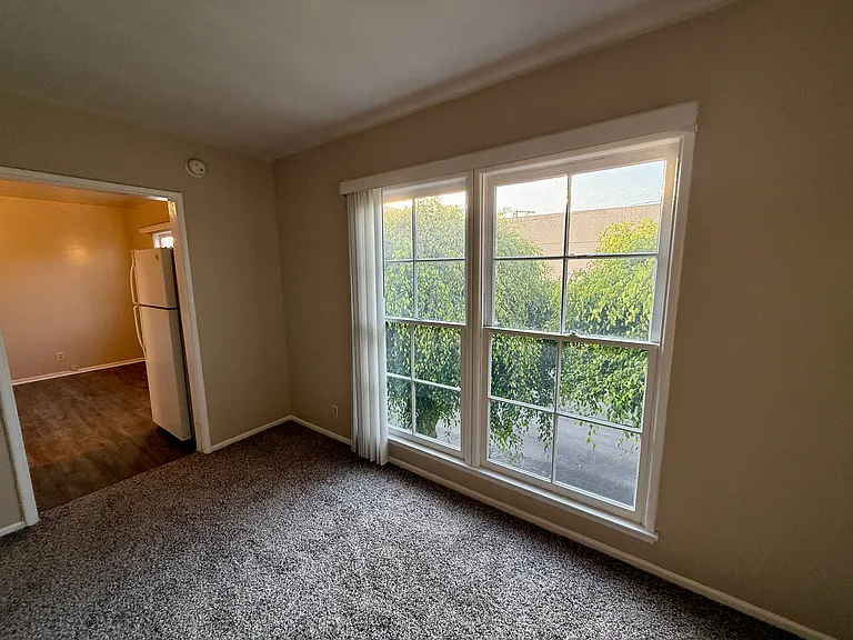 11162 Massachusetts Ave #14 — Photo 3