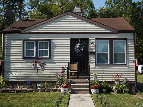 12921 Braile St, Detroit, MI 48223