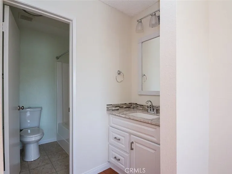 2940 N Verdugo Rd #321 — Photo 6