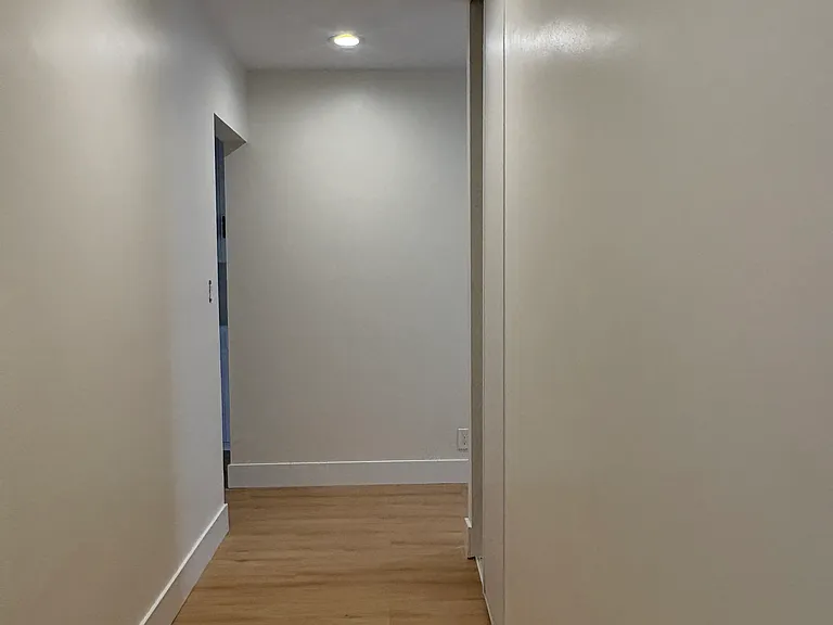 325 N Colorado Pl #7 — Photo 8