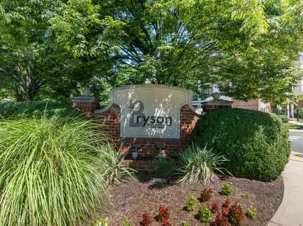 12917 Centre Park Cir #413, Herndon, VA 20171