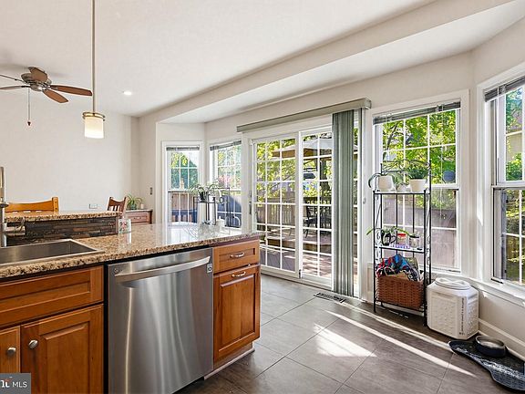 5th image of 6516 Milva Ln