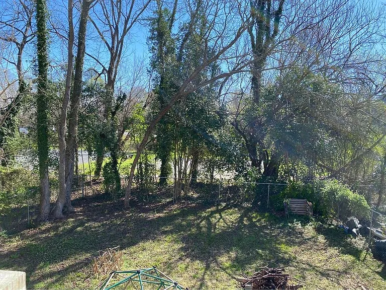 1214 Berkeley St — Photo 3