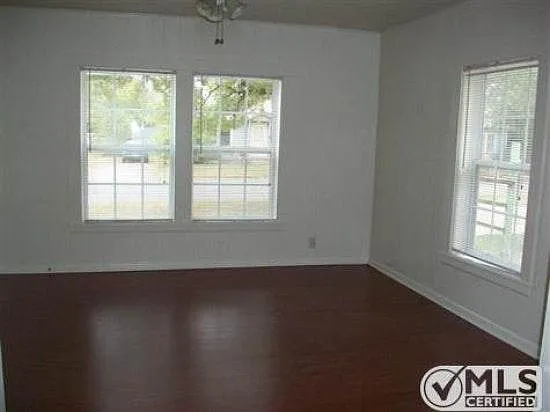 Front bedroom
