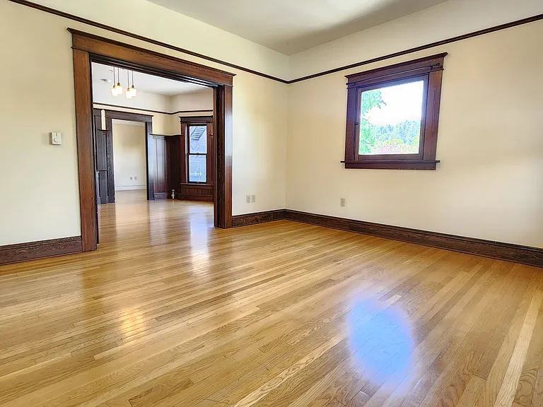 2068 NW Flanders St #3 — Photo 15