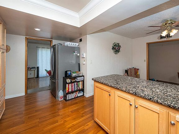 5th image of 7266 Dumas Pl