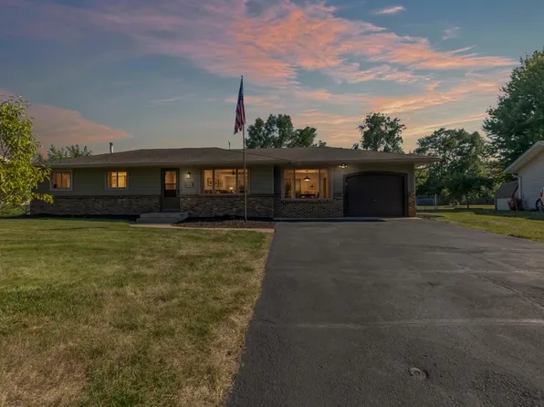 8440 208th St W, Lakeville, MN 55044